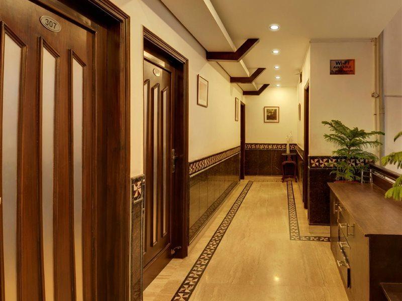 Hotel Maya 'New Delhi' Екстер'єр фото
